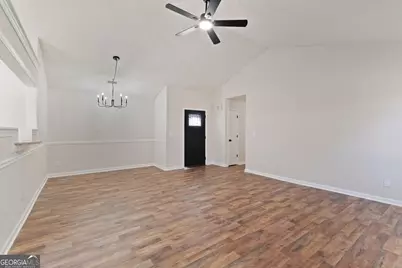 5803 Riverside Walk Drive, Sugar Hill, GA 30518 - Photo 8