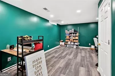 408 Strathmore Drive, Sharpsburg, GA 30277 - Photo 36