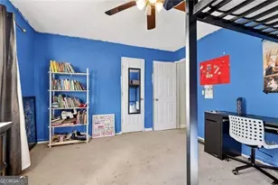 408 Strathmore Dr, Sharpsburg, GA 30277 - Photo 6