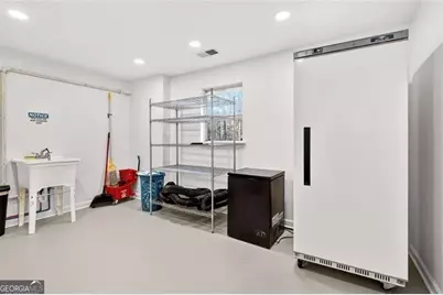 408 Strathmore Drive, Sharpsburg, GA 30277 - Photo 26