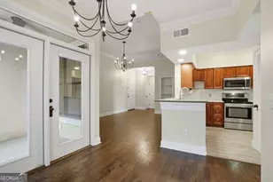 3777 Peachtree Road NE, Atlanta, GA 30319 - Photo 22
