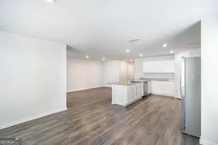 109 Crk Blf Trl, Warner Robins, GA 31093 - Photo 8