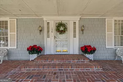 156 McLendon Circle, Carrollton, GA 30117 - Photo 4