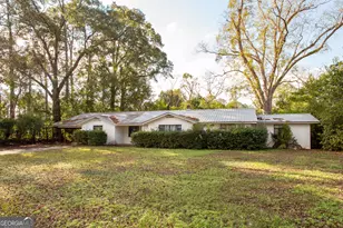 2109 Neal, Waycross, GA 31503 - Photo 2