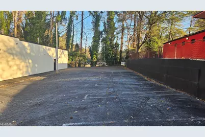 2125 Headland Drive, East Point, GA 30344 - Photo 4