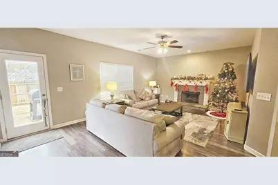 22 Oakbrook Drive SW, Cartersville, GA 30120 - Photo 6