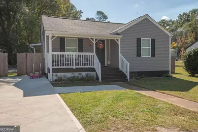 203 White Avenue, Hogansville, GA 30230 - Photo 2