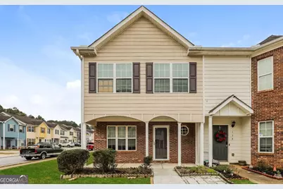 152 Shenandoah Drive, Riverdale, GA 30274 - Photo 1