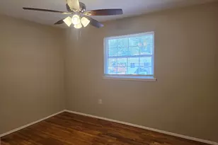 407 W 9th St, Rincon, GA 31326 - Photo 12