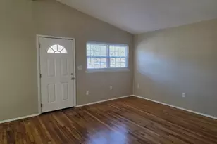 407 W 9th St, Rincon, GA 31326 - Photo 4