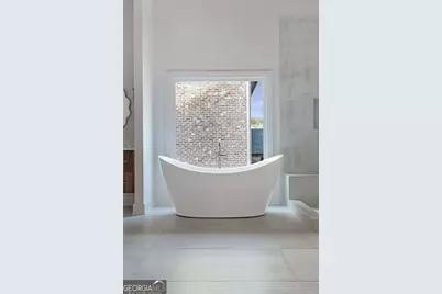 2991 Surrey Lane, Atlanta, GA 30341 - Photo 32