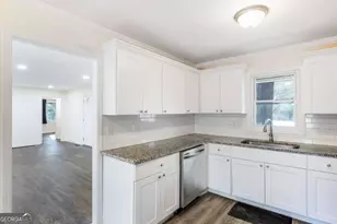 5287 Maple Valley Rd SW, Mableton, GA 30126 - Photo 6