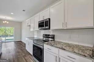 318 Somera Ln, Statesboro, GA 30461 - Photo 2