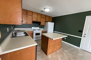 180 Davidson Dr, Griffin, GA 30223 - Photo 10