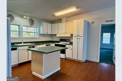 5401 Union Point Highway, Union Point, GA 30669 - Photo 8