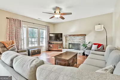 185 Pine Crescent, Newnan, GA 30265 - Photo 22