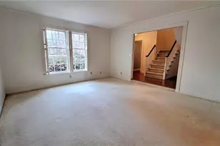 2376 Leafgate Rd, Decatur, GA 30033 - Photo 4