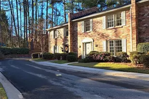 2376 Leafgate Rd, Decatur, GA 30033 - Photo 2