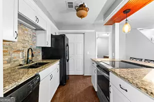 143 Twiggs Corner, Peachtree City, GA 30269 - Photo 10