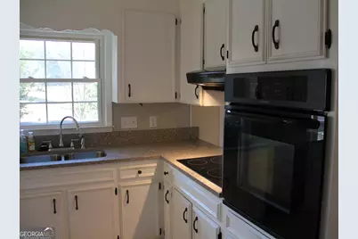 3150 Misty Valley Court, Macon, GA 31204 - Photo 8