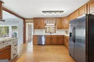 205 Hart Cir, Dallas, GA 30132 - Photo 10