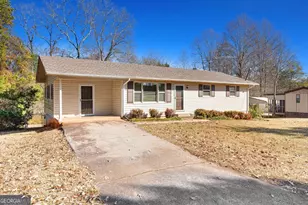 451 Defoor Rd, Toccoa, GA 30577 - Photo 1