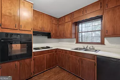 4058 Chemawa Drive, Stone Mountain, GA 30083 - Photo 16