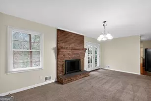 4058 Chemawa Dr, Stone Mountain, GA 30083 - Photo 10