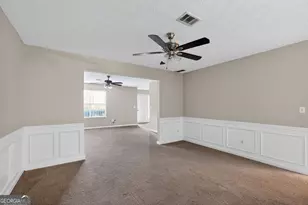 6463 Castle Ct Way, Lithonia, GA 30058 - Photo 12