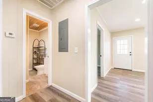 305 Broad St, Hawkinsville, GA 31036 - Photo 26