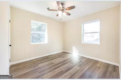 305 Broad Street, Hawkinsville, GA 31036 - Photo 28