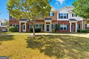 2818 Village Trc, East Point, GA 30344 - Photo 2