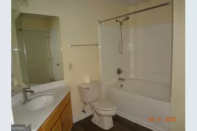 245 Amal Drive SW #APT 2010, Atlanta, GA 30315 - Photo 8