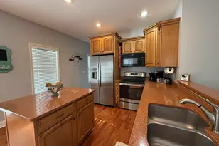 49 Currahee Point, Toccoa, GA 30577 - Photo 2