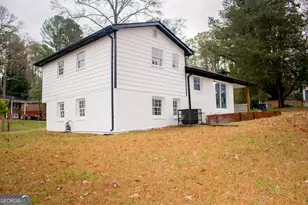 2749 Old Farm Rd, South Fulton, GA 30349 - Photo 8