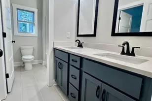 313 Mourning Ct, Lagrange, GA 30241 - Photo 12