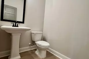 311 Mourning Ct, Lagrange, GA 30241 - Photo 16