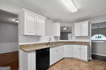 1569 Smithson Cove, Lithonia, GA 30058 - Photo 12