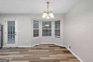 4911 Hairston Pl, Stone Mountain, GA 30088 - Photo 8