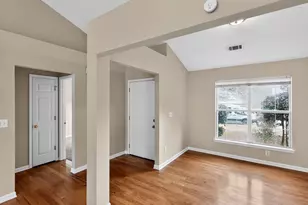 2396 Hillvale Cir, Lithonia, GA 30058 - Photo 8