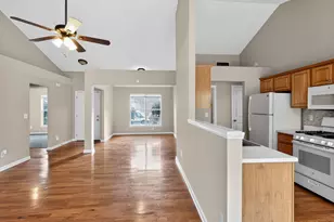 2396 Hillvale Cir, Lithonia, GA 30058 - Photo 18