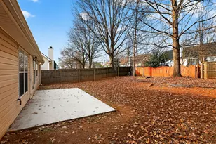 2396 Hillvale Cir, Lithonia, GA 30058 - Photo 4