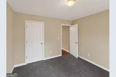 2396 Hillvale Circle, Lithonia, GA 30058 - Photo 20