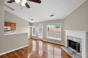 2396 Hillvale Cir, Lithonia, GA 30058 - Photo 10