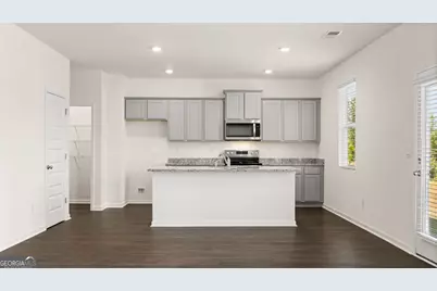 77 White Spruce Way, Newnan, GA 30265 - Photo 4