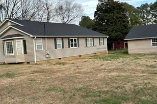 585 Greeson St, Summerville, GA 30747 - Photo 2