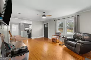 107 Dixie Ave, Sylvania, GA 30467 - Photo 6