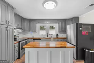 107 Dixie Ave, Sylvania, GA 30467 - Photo 6