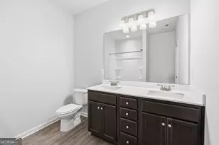 1752 Dover Creek Ln, Lawrenceville, GA 30045 - Photo 32