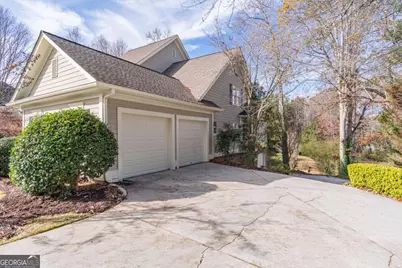 2169 Glenmore Lane, Snellville, GA 30078 - Photo 8